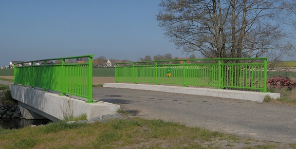 Die neue Brücke bei Barrigsen über die Südaue