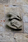 Ev. Kirche St. Blasius, Wappen an der Mauer des Turms
