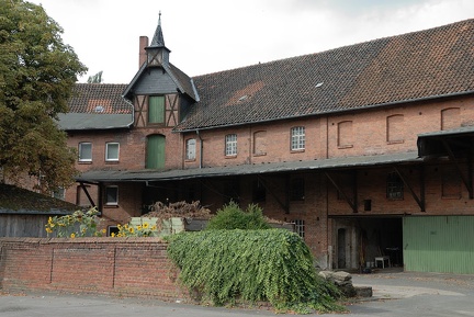 Ehemalige Kornbrennerei Behnsen an der Kreuzung Westerhagen/Spielburg