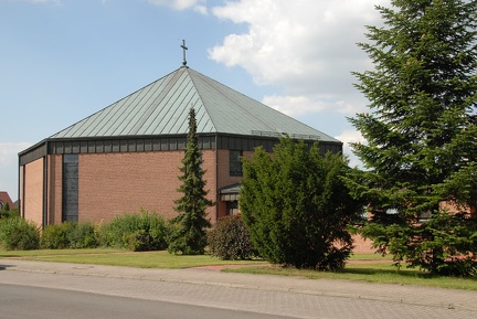 Kath. Kirche St. Barbara Kirchdorfer Straße