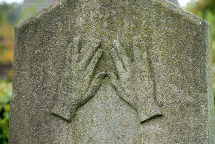 Neuer Jüdischer Friedhof: Symbole auf den Grabsteinen