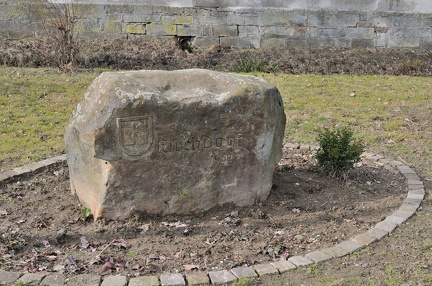 Denkmal zur 1100-Jahrfeier